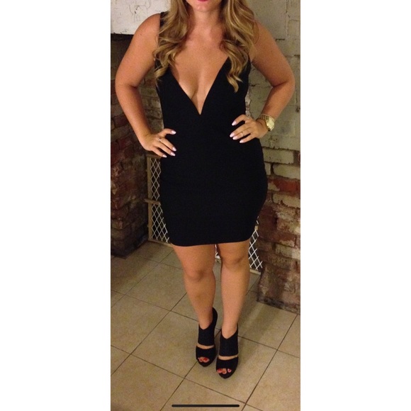 Little Black Dress - fitted - Picture 5 of 5